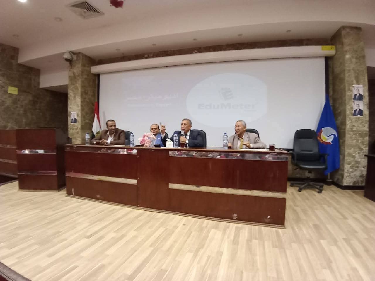 تعليم البحيرة تنظم لقاءأ تنسيقيا مع مسؤل شركة أديوميتر مصر لبحث التعاون لتنظيم المسابقات الدولية 