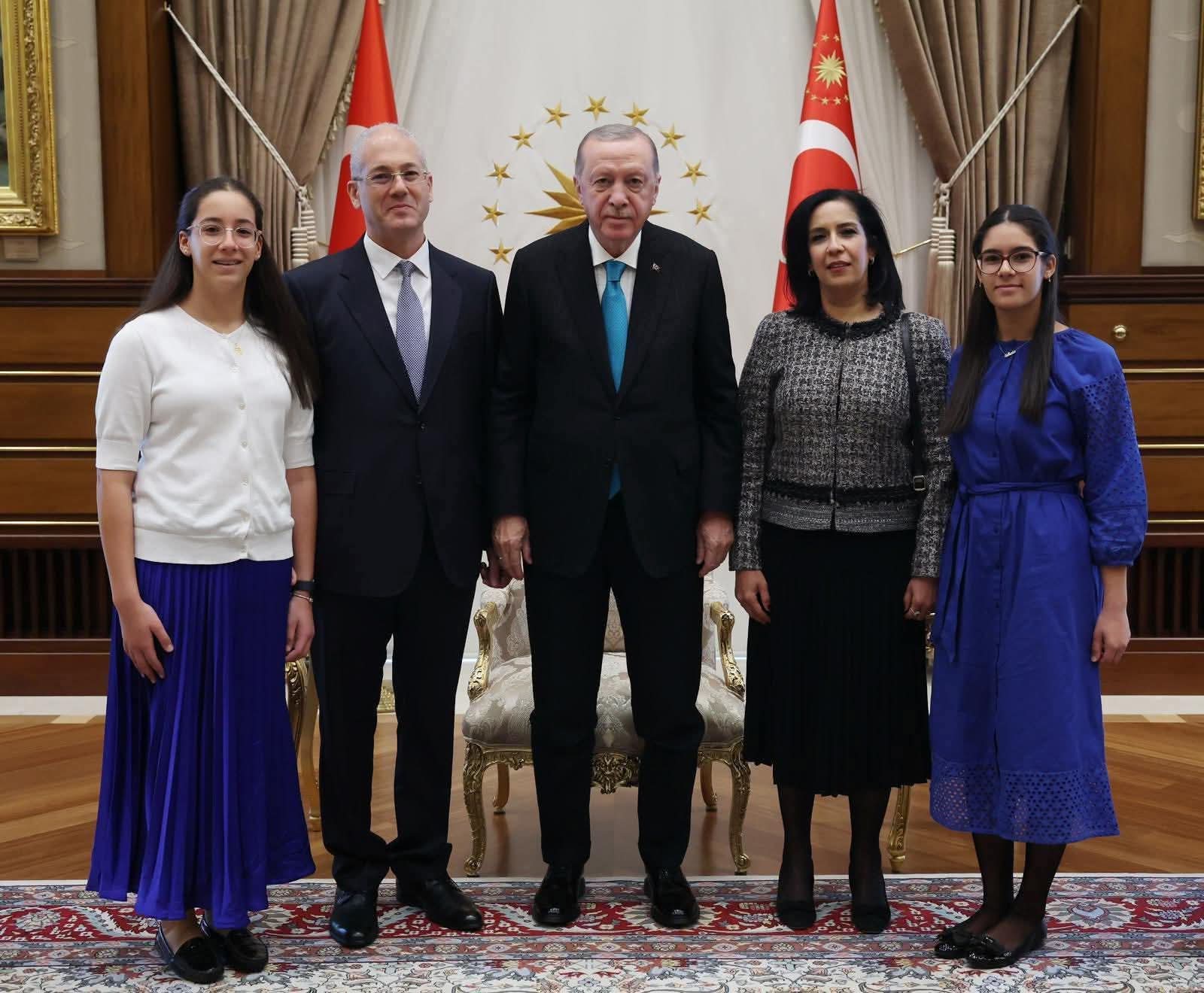 الرئيس التركى يستقبل وائل إبراهيم على بدوى الشيخ سفير مصر في تركيا