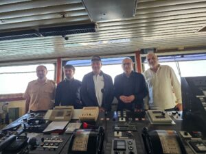 السفير التركي بالقاهرة يهنئ قيادات ميناء العريش ويتفقد سفينة المساعدات الإنسانية المتجهة إلى غزة"