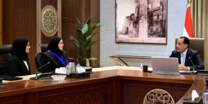 تطوير "شق الثعبان": وزير العمل يوجه بتأسيس مركز تدريب وتقنين العمالة الأجنبية