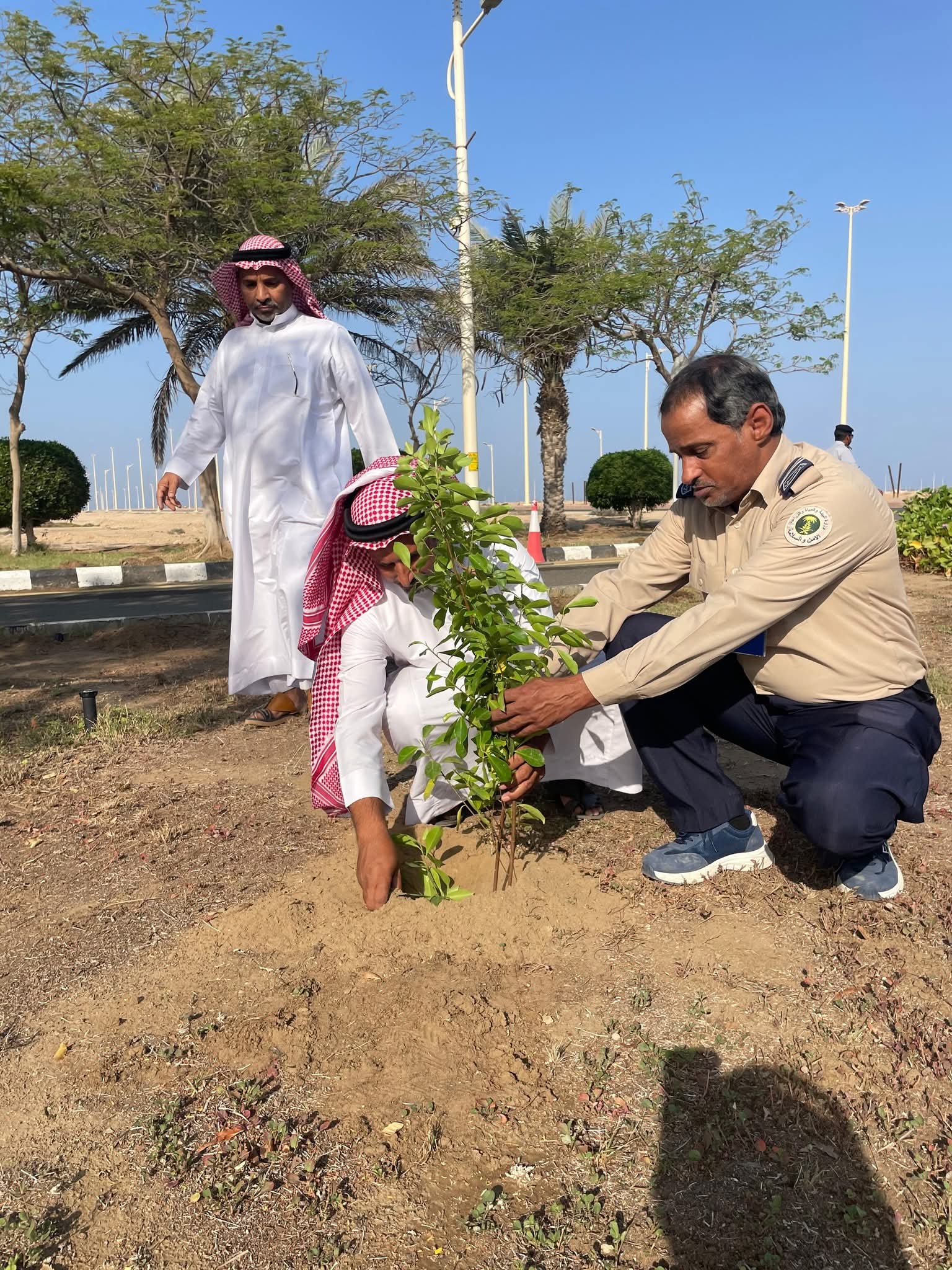 بيئة رابغ تنفذ سلسلة مبادرات بيئية في المدارس والجامعات لتعزيز الوعي البيئي