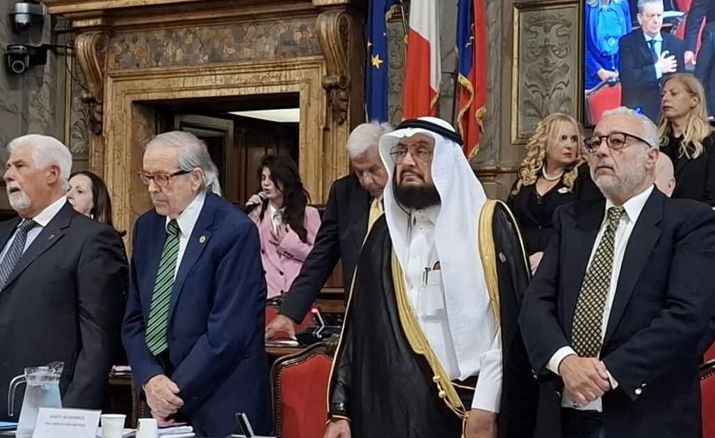 محافظة روما تكرم معالي الدكتور عبدالعزيز سرحان