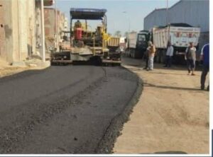 إستكمال رصف طريق ساسون بأبو حمص بطول ٥٠٠٠ م بالبحيره