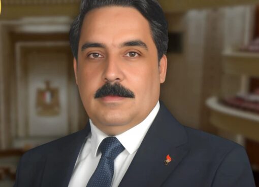 رؤية المهندس إيهاب محمود: بين السياسي الحقيقي والمدعي… رؤية المهندس إيهاب محمود: بين السياسي الحقيقي والمدعي