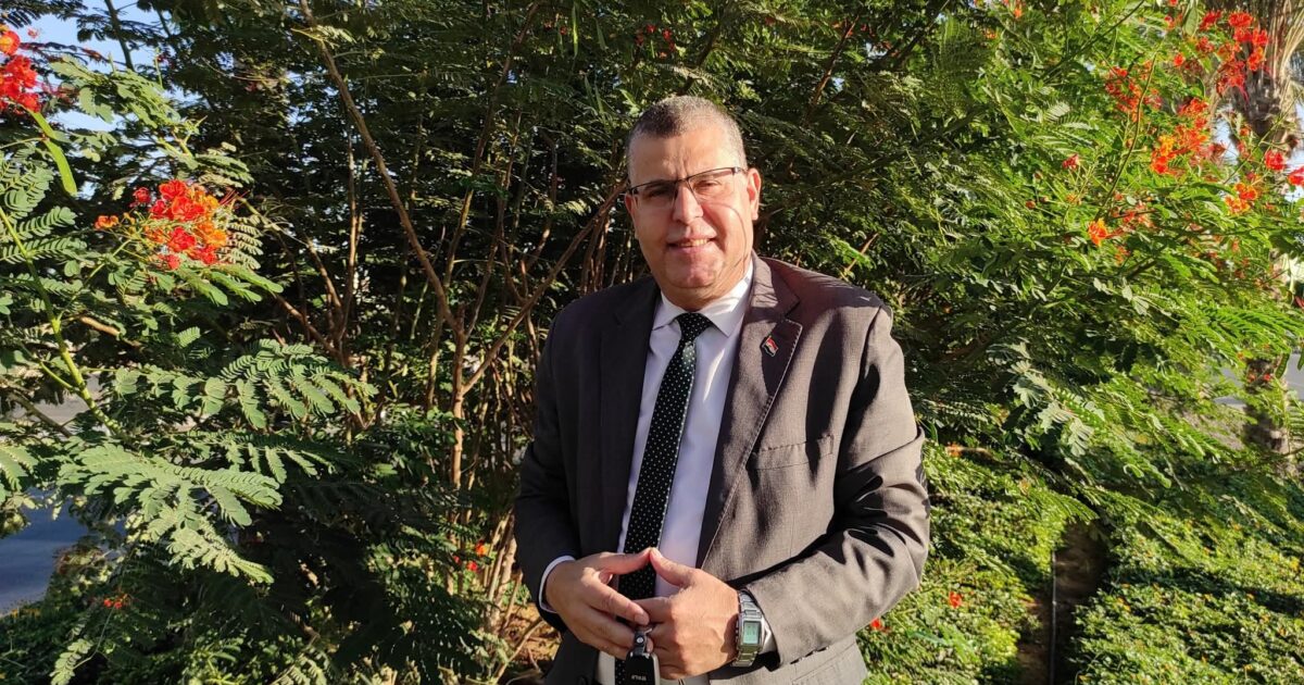 البيت العتيق و الآيات البينات