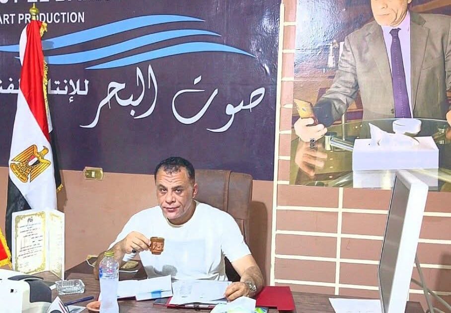 عبسا يحاولون هدم قيم المجتمع المصري ... !!!