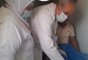 الكشف على ٥٦٢ مواطن خلال قافلة طبية مجانية بقرية حراء بمركز بدر