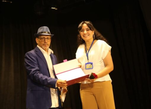 جائزة علاء جابر للإبداع المسرحي” تكرم المخرجة هاجر سلامة جائزة علاء جابر للإبداع المسرحي" تكرم المخرجة هاجر سلامة