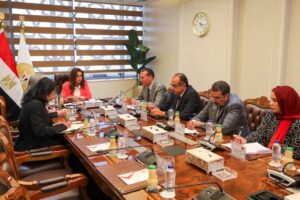 منال عوض تبحث مع البنك الدولي نتائج تنمية الصعيد وخطط خلق فرص العمل