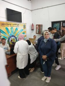 انطلاق حملة التبرع بالدم بكلية الآداب – جامعة دمنهور دعمًا لمرضى الكبد والفشل الكلوي