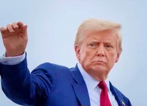 ترامب: لدينا غواصات حاملة للرؤوس النـووية هى الأقوى على مستوى العالم