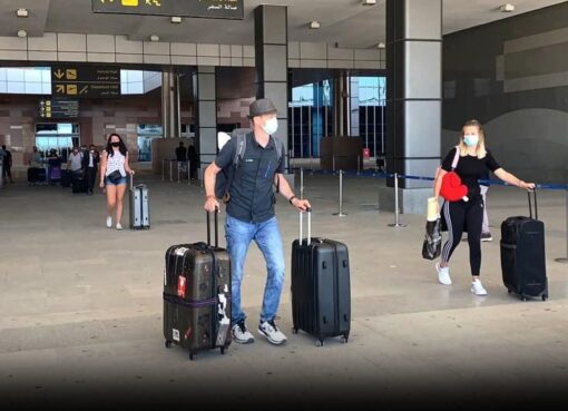 مطار الغردقة الدولي يشهد أعلى حركة تشغيل منذ بداية العام بنسبة زيادة تجاوزت 21% مطار الغردقة الدولي يشهد أعلى حركة تشغيل منذ بداية العام بنسبة زيادة تجاوزت 21%