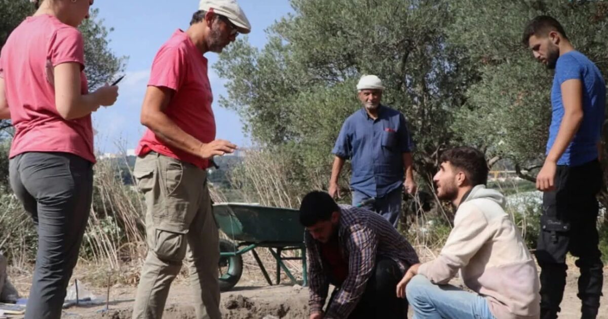 بعثة أثرية سورية إيطالية مشتركة تستأنف أعمالها في تل السمحانة