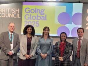 على هامش مشاركة وزير التعليم العالي في مؤتمر "Going Global" بلندن إطلاق تقرير استراتيجي حول توسيع نطاق التعليم العالي الرقمي في مصر