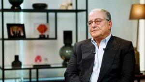 الرجل المناسب بالتوقيت المناسب