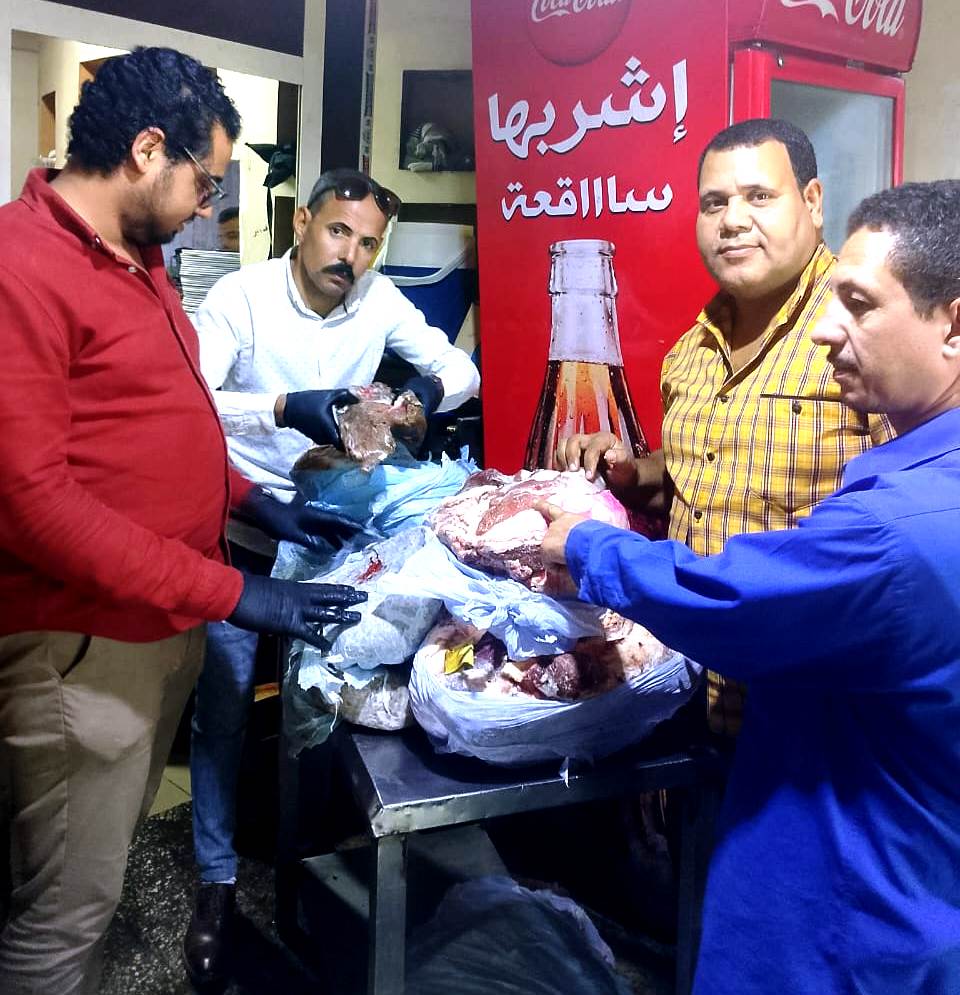 حملات مكثفة للطب البيطري لضمان سلامة اللحوم وصحة المواطنين