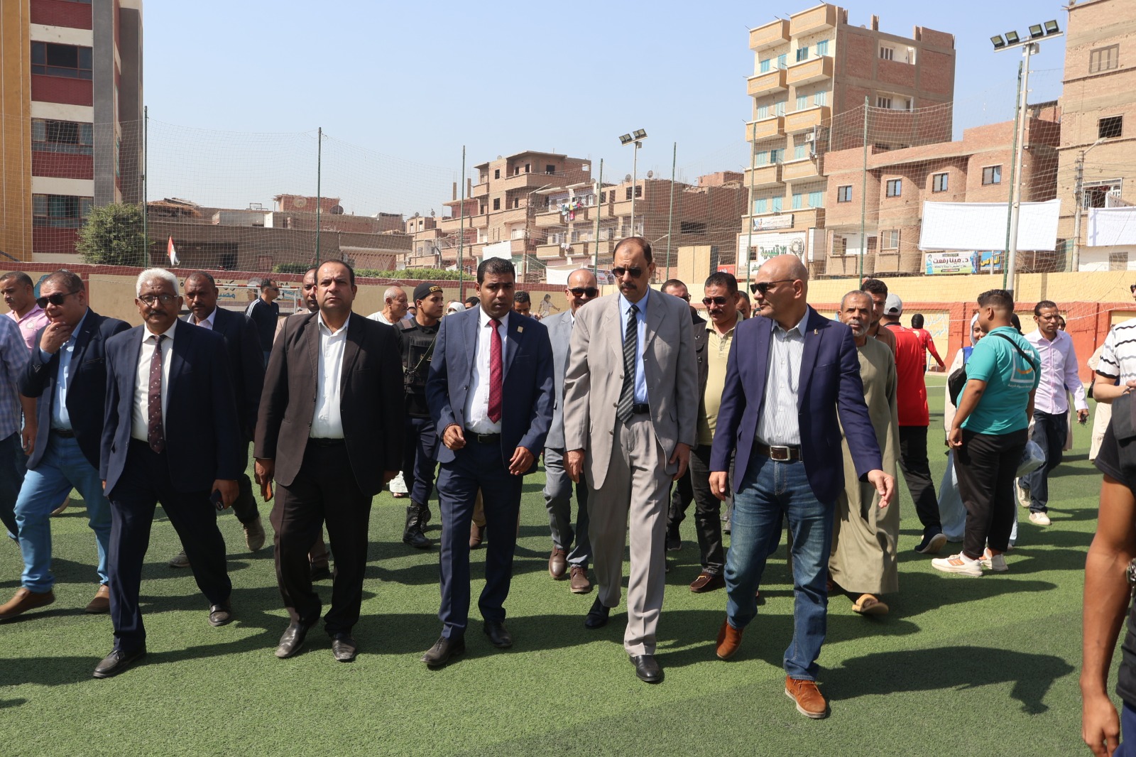 محافظ سوهاج يتفقد فعاليات وأنشطة مبادرة " أنت الحياة " بقرية نيدة بأخميم