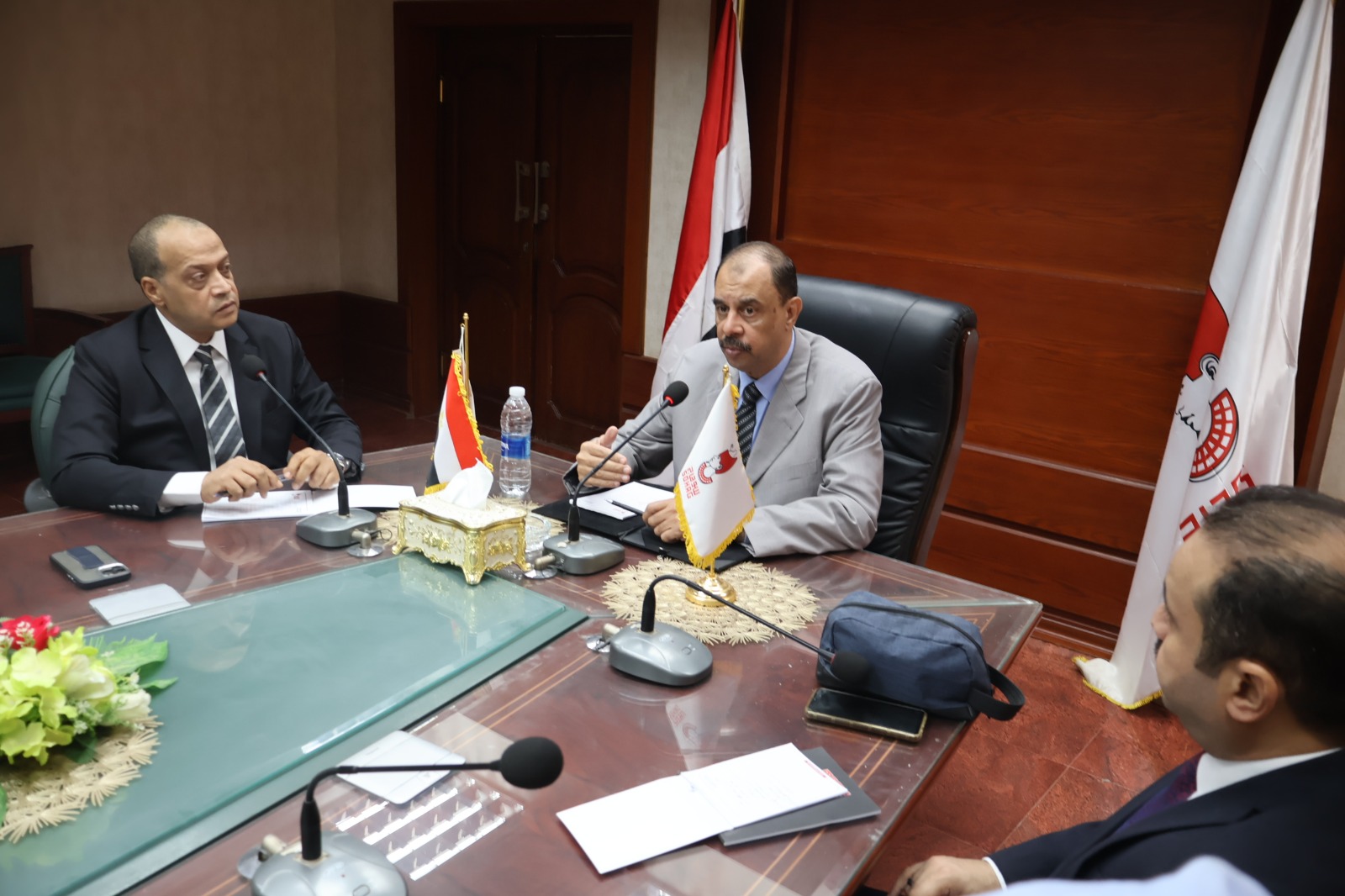 محافظة سوهاج تطلق مبادرتين ضخمتين لخفض الأسعار.. لحوم بـ300 جنيه والسلع الأساسية بأسعار الجملة في 3 مراكز كبداية!