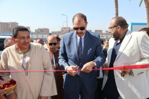 محافظ سوهاج يفتتح محطة مياه طهطا بعد إعادة تأهيلها بتكلفة 150 مليون جنيه