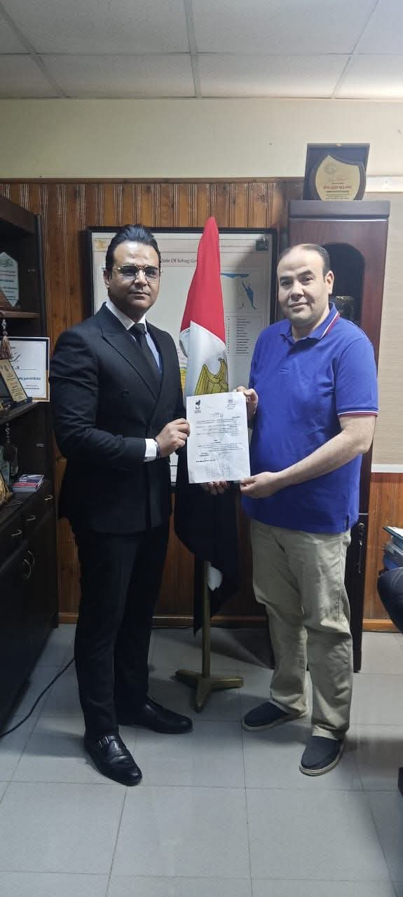قرار محافظ سوهاج: تجديد الثقة في "العبد" مديراً لخدمة المواطنين بمديرية الصحة