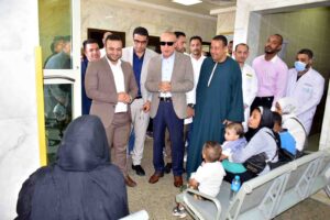 “محافظ الأقصر” يتفقد مشروعات خدمية بمركز الطود ويدشن مبادرة لتوزيع أدوية الأمراض المزمنة..بالصور