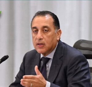 رئيس مجلس الوزراء، إن الدولة تتخذ كل عام خطوات كبيرة لرفع الأجور وزيادة الحد الأدنى للأجور