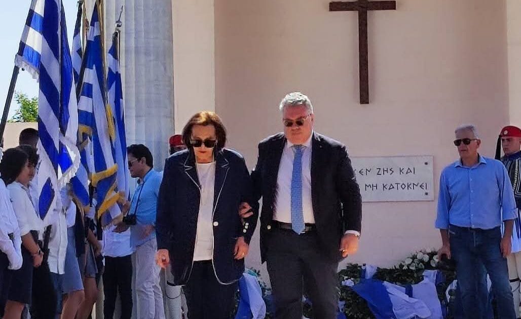 اليونانيون فى مصر يحيون ذكرى معركة العلمين