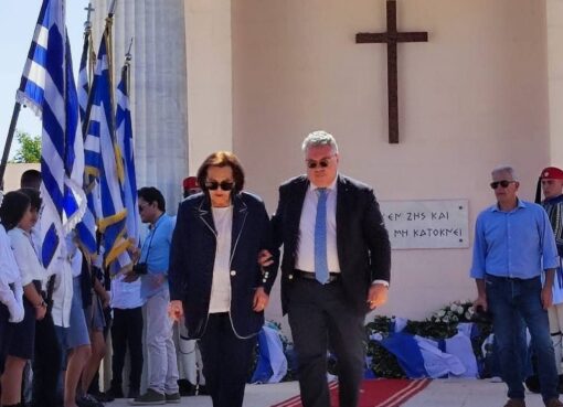 اليونانيون فى مصر يحيون ذكرى معركة العلمين