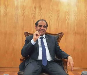 رئيس جامعة بورسعيد للطلاب الأردنيين : نفتح لكم أبواب العلم ونوفر لكم البيئة الاكاديمية المتميزة ونفخر بكونكم جزءاً من أسرتنا
