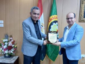 الجزار : يستقبل رئيس قسم الأطفال بطب المنصورة لبحث سبل التعاون