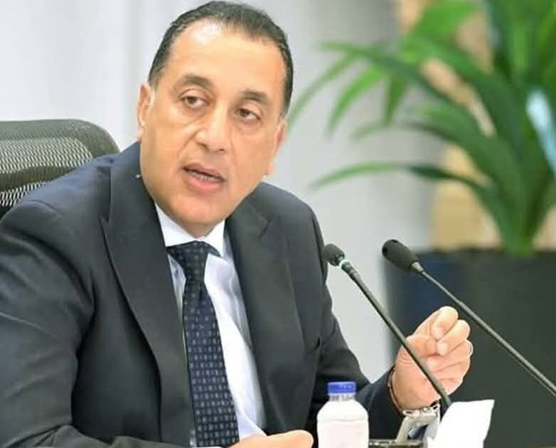 مدبولي يُهنئ الرئيس السيسي  الـ 52 لانتصارات أكتوبر المجيدة