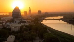 النيل بين شريان الحياة وميدان الصراع:
