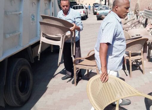 حملة صباحية مكبرة لرفع الإشغالات بمدينة دمنهور بالبحيرة
