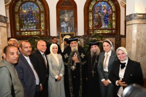 رئيس جامعة أسيوط يشارك في حفل استقبال البابا تواضروس الثاني بساحة دير السيدة العذراء