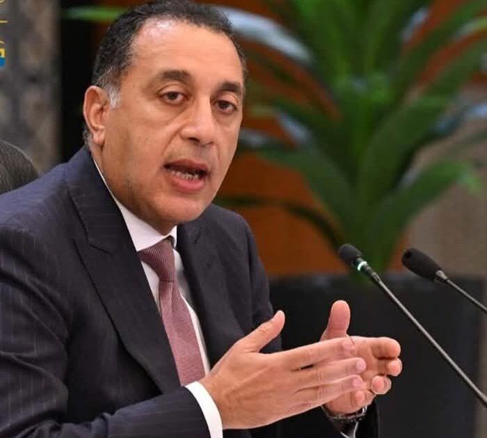 رئيس الوزراء: ارتفاع مياه النيل خلال أكتوبر الجاري يهدد مناطق طرح النهر بالمنوفية والبحيرة