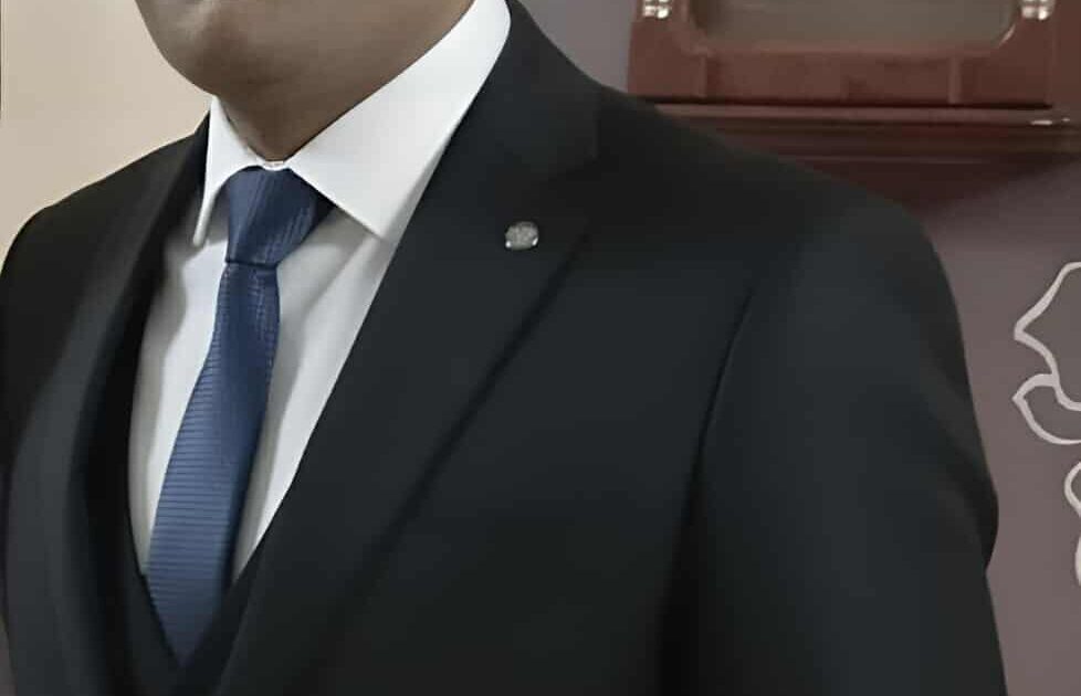 حين يعلو صوتُ الشيطان .. تبكي السماءُ حسرةً لضياعِ إنسان
