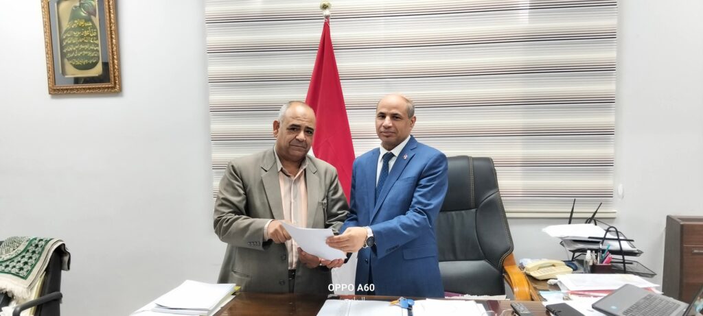 شراكة فعالة بين كلية التربية بأسيوط والأكاديمية المهنية للمعلمين لإعداد البرامج التدريبية.