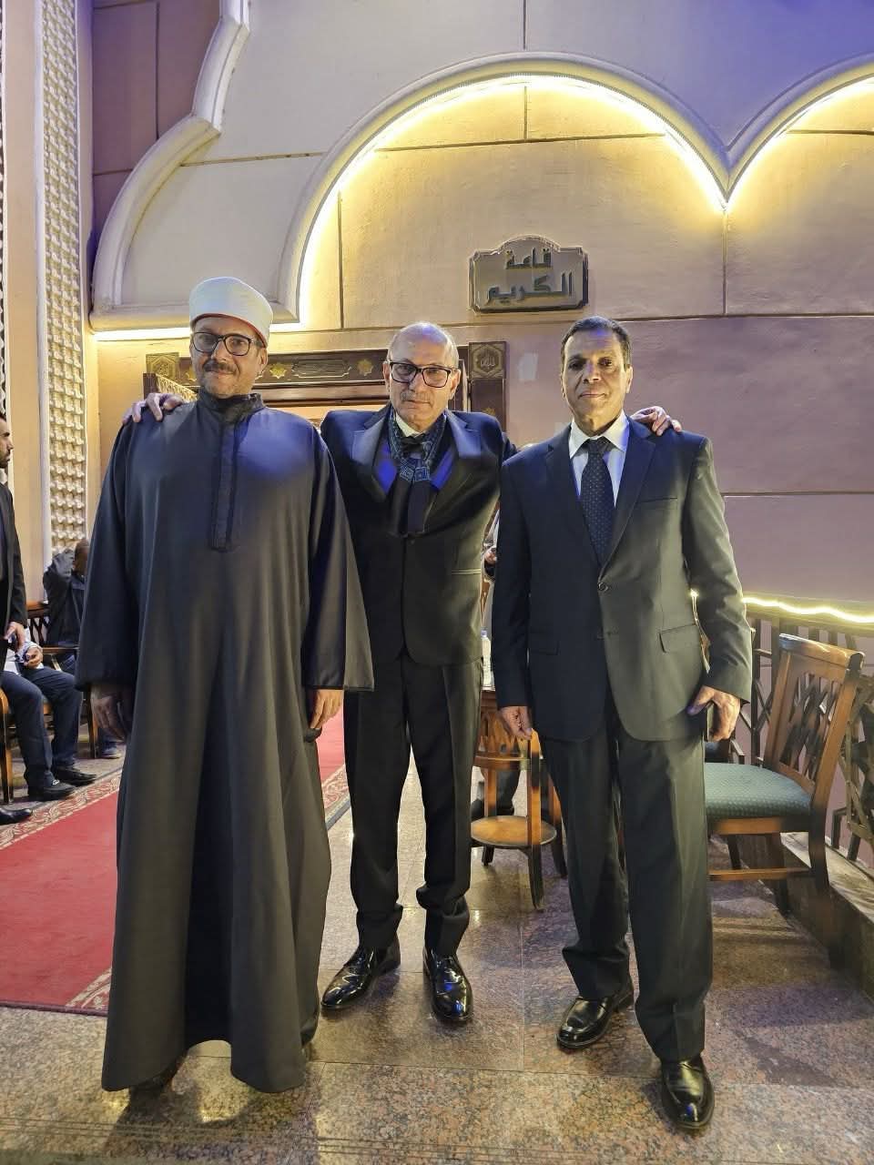 سفير تركيا صالح موطلو شن يزور أسرة الشيخ عبد الباسط عبد الصمد ويعزي في وفاة نجله عصام