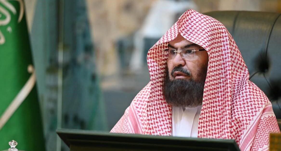 معالي الشيخ السديس: الالتزام بالتعليمات الأمنية عبادةٌ تُصان بها الأرواح وتُحفظ بها المقدسات