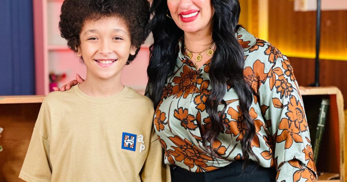 يوسف صلاح يتألق في «اسمعني شكرًا» مع سيرا إبراهيم ويكشف أسرار انطلاقته مع منّة شلبي وأحمد مكي