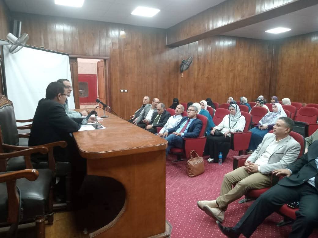 جامعة مدينة السادات تنظم ورشة عمل حول تعظيم الاستفادة من مصادر وخدمات بنك المعرفة المصري 