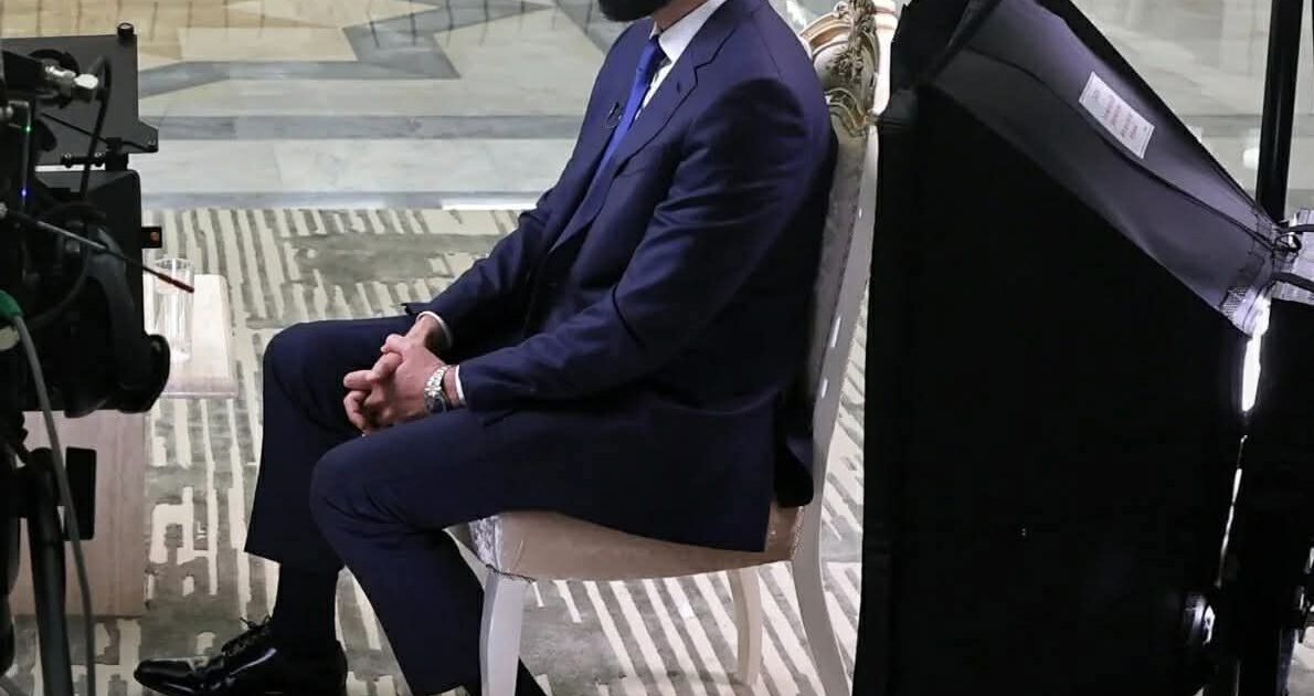 الرئيس أحمد الشرع يصل إلى البرازيل للمشاركة فى قمة المناخ COP30 بمدينة بيليم