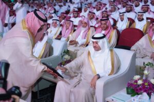 مُحافظ الأحساء يُدشِّن (9) مشاريع مدرسية بقيمة (193) مليون ريال بحضور وزير التعليم