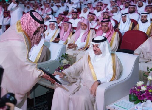 مُحافظ الأحساء يُدشِّن (9) مشاريع مدرسية بقيمة (193) مليون ريال بحضور وزير التعليم