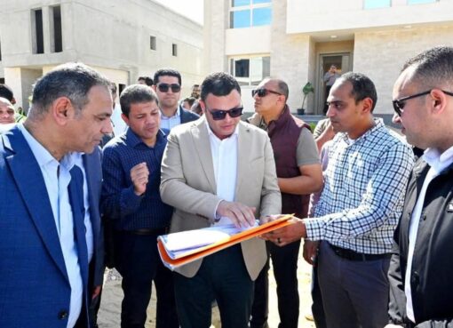 وزير الإسكان يتفقد مشروعى M8 by the lake وبوغاز توصيل المياه لبحيرة نيو مارينا
