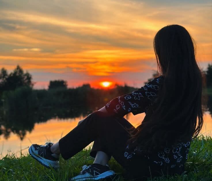 حين يصمت النور وتتكلم العتمة