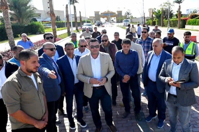 شريف الشربيني يتفقد مشروع "مارينا ٨" وتطوير الطريق الرئيسي لمدخل مارينا 5