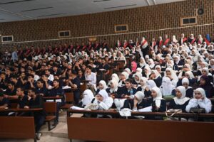 قيادة سوهاج الجامعية تدعم الجمهورية الجديدة بتوعية ٣٠٠٠ طالب للانتخابات