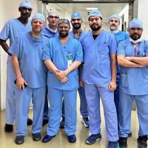 عملية ال 10 ساعات تنجح في استئصال وإعادة توصيل القصبة الهوائية وتنقذ حياة شاب عشريني بمدينة الملك عبدالله الطبية