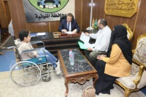 محافظ المنوفية يواصل لقاءاته اليومية بالمواطنين ويقرر صرف مساعدات مالية وعينية لعدد من الحالات الإنسانية دعماً لهم